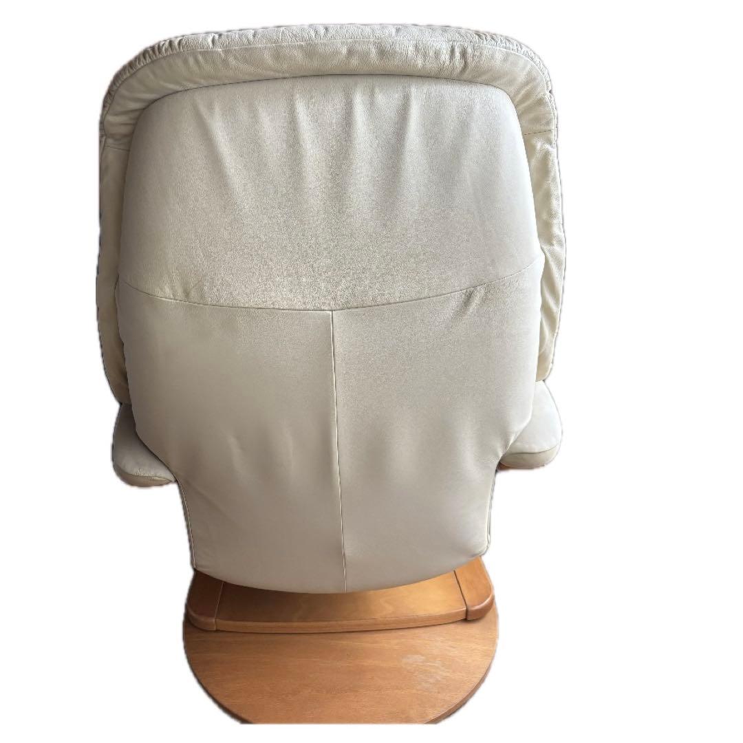 【チェア】Hjellegjerde イエリアーダ社　本革リクライニングチェア