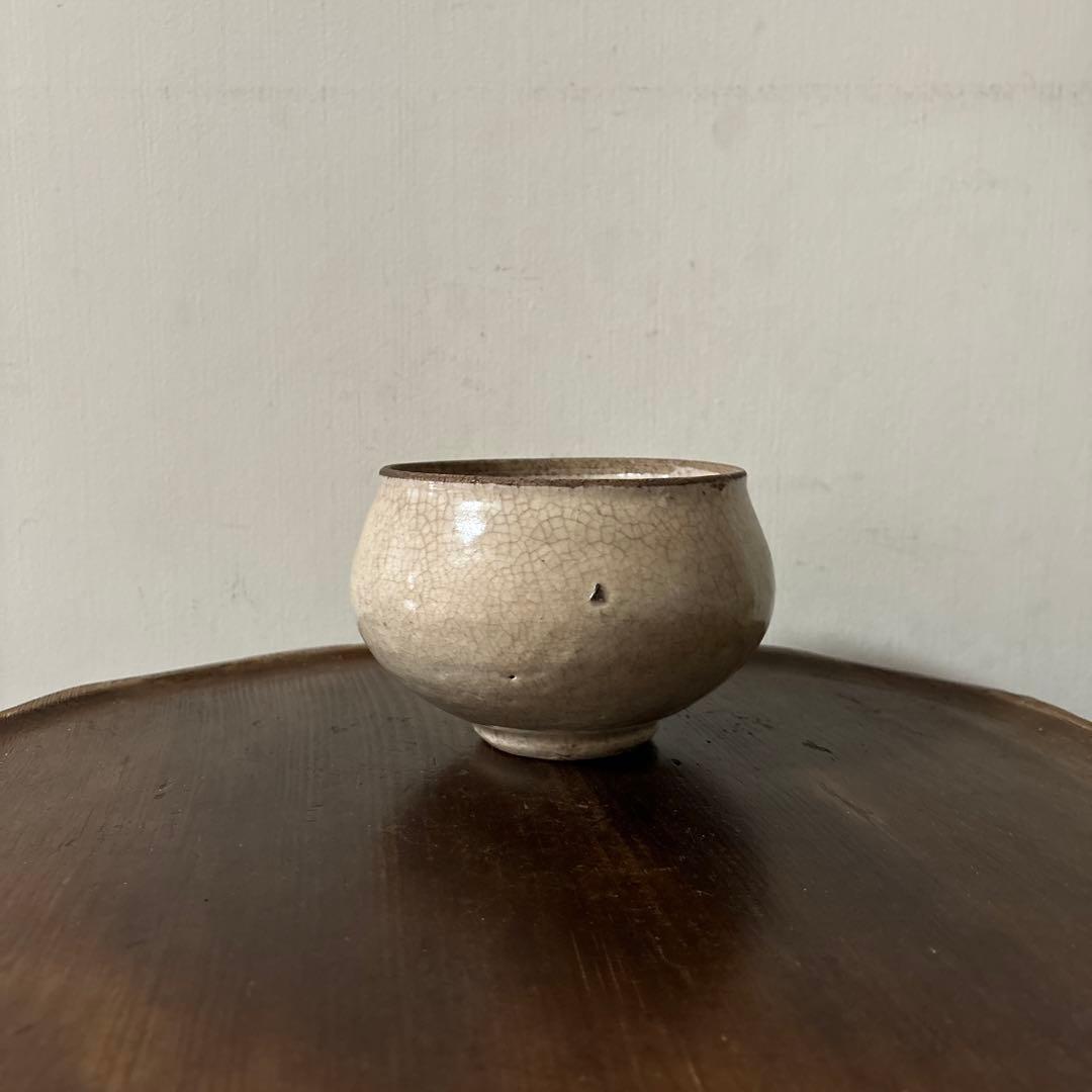 古い丸壷　白釉　塩笥壺　韓国骨董.アンティーク.古民芸.検:立原正秋.白磁.李朝