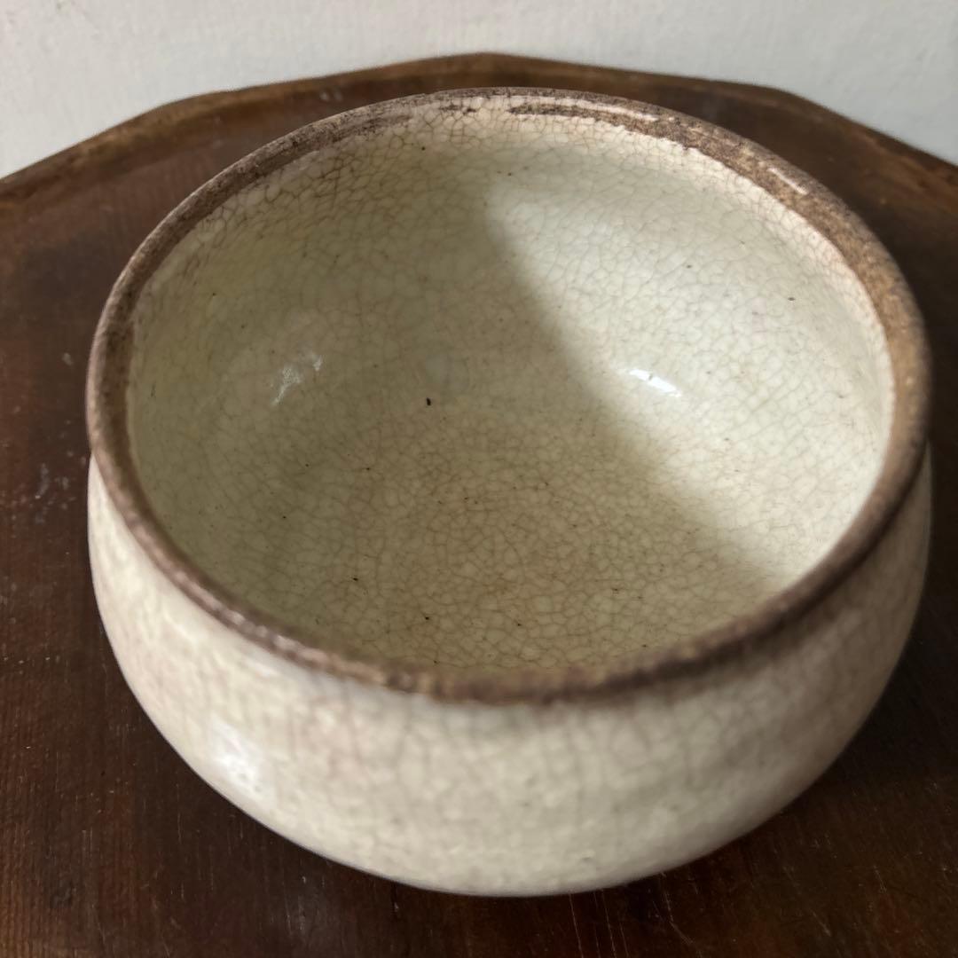 古い丸壷　白釉　塩笥壺　韓国骨董.アンティーク.古民芸.検:立原正秋.白磁.李朝