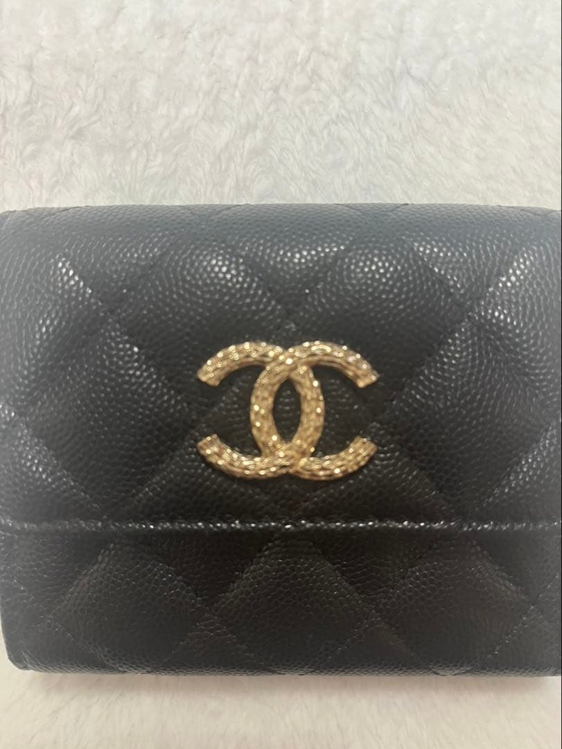 CHANEL 三つ折り財布 マトラッセ コンパクトウォレット