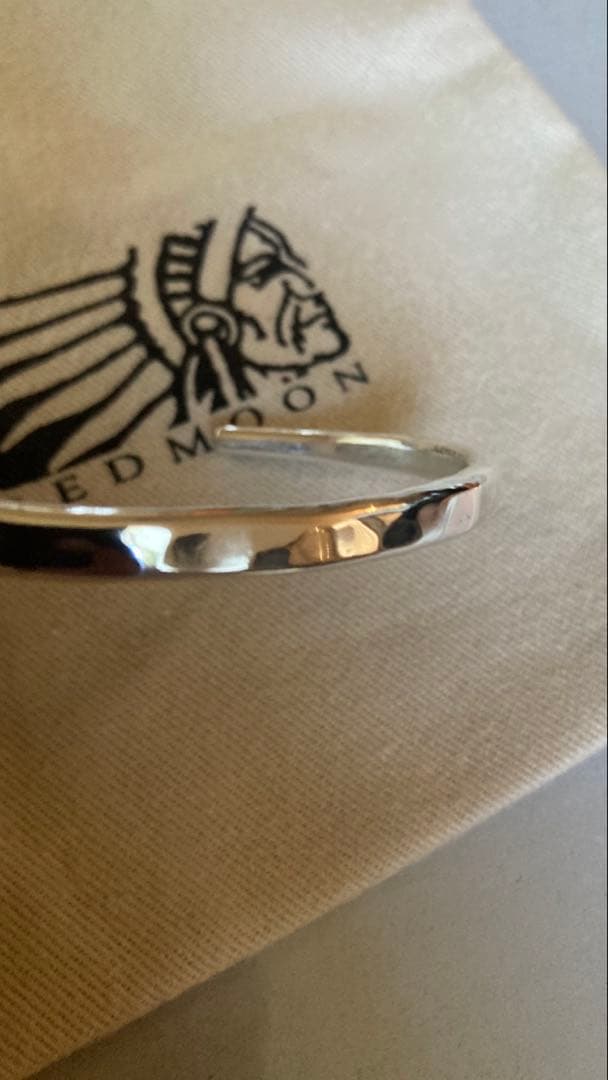 レッドムーン　バングル　スターリングシルバー