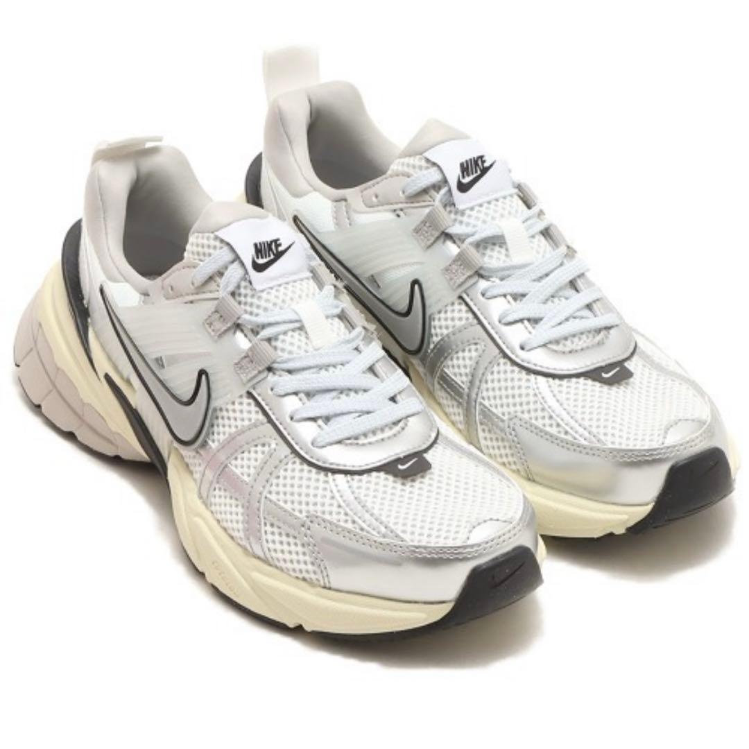 NIKE W V2K RUN 24 新品