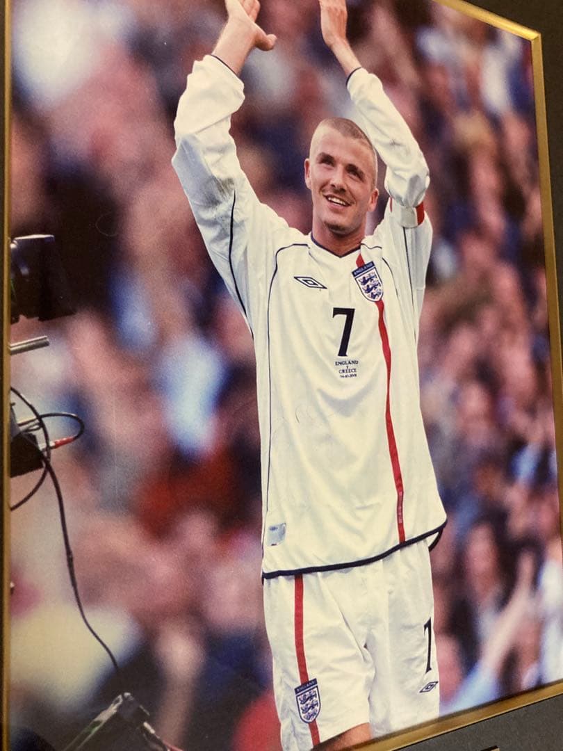 ジョージ・ベスト社 額縁入り サッカー デビット・ベッカム 2002年W杯