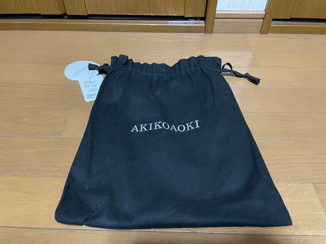 値下げ　AKIKO AOKI Giselle satin IVORY×white
