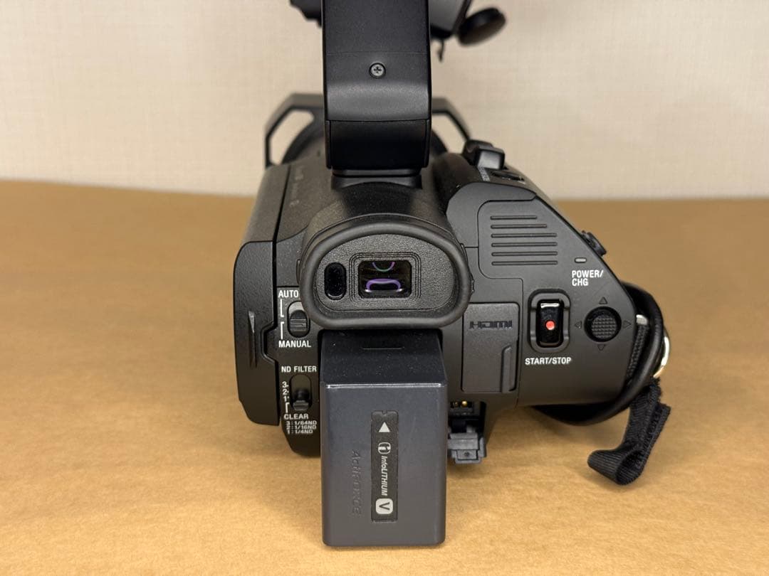 ペコ　SONY HXR-NX80 ガンマイク付き