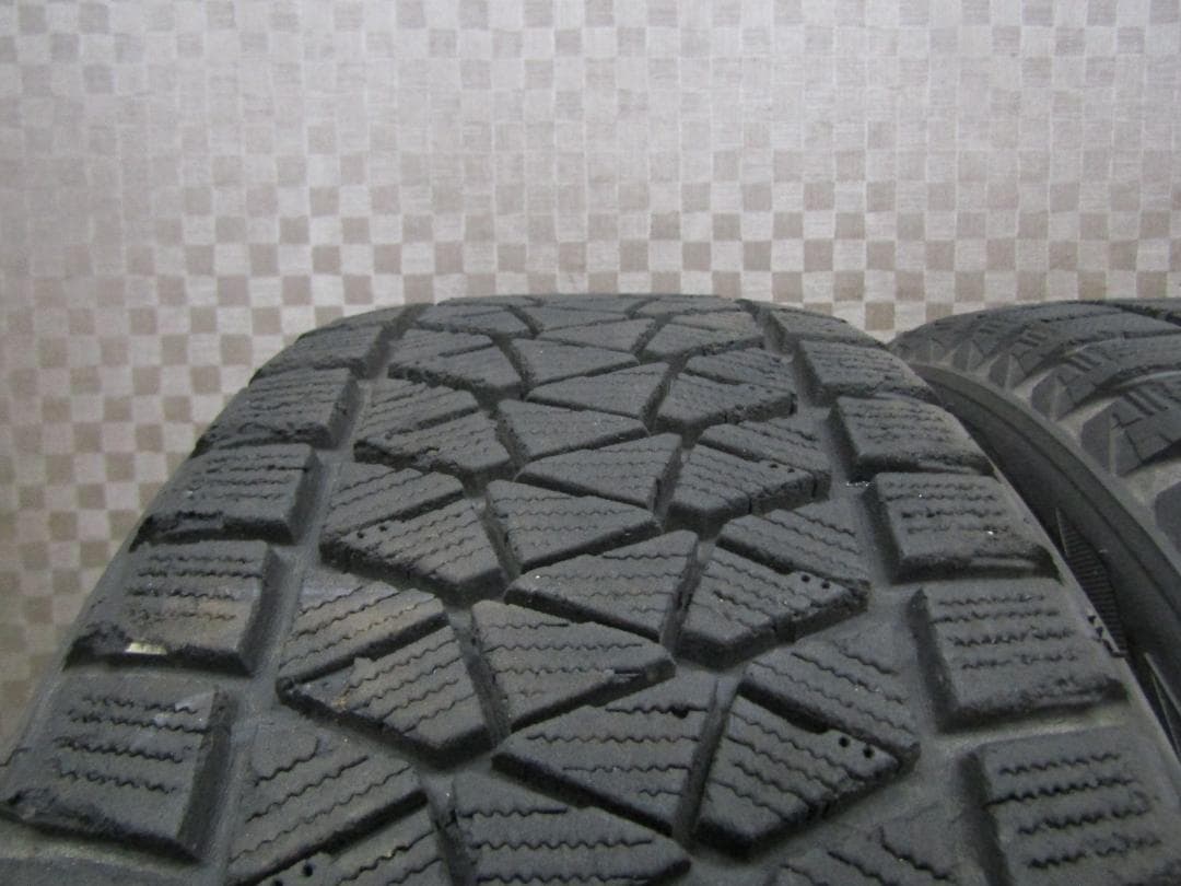 ☆送料込☆バリ溝☆倉庫内保管☆ブリヂストン DM-V2 225/55R18 4本