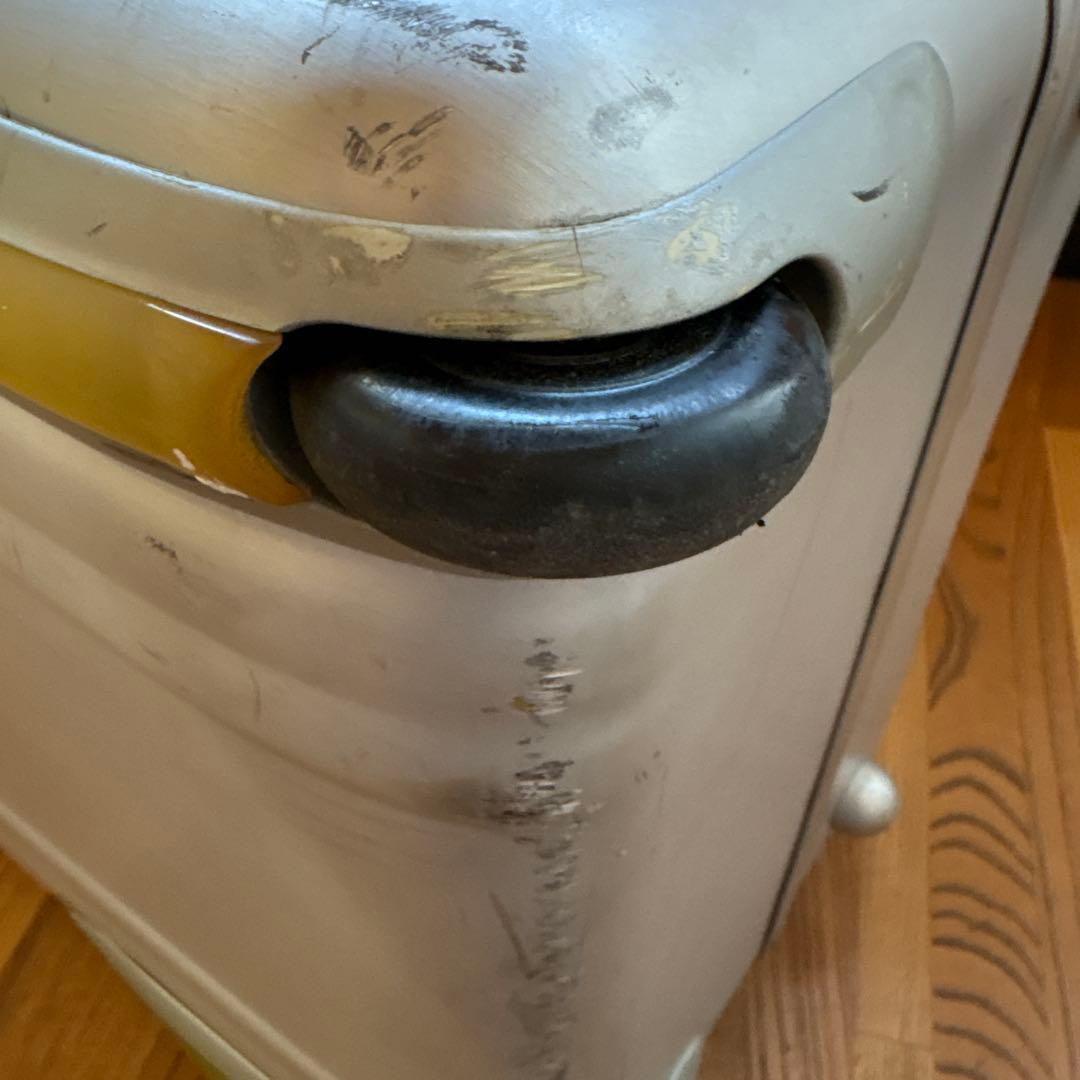 ゼロハリバートン スーツケース 小型・2輪