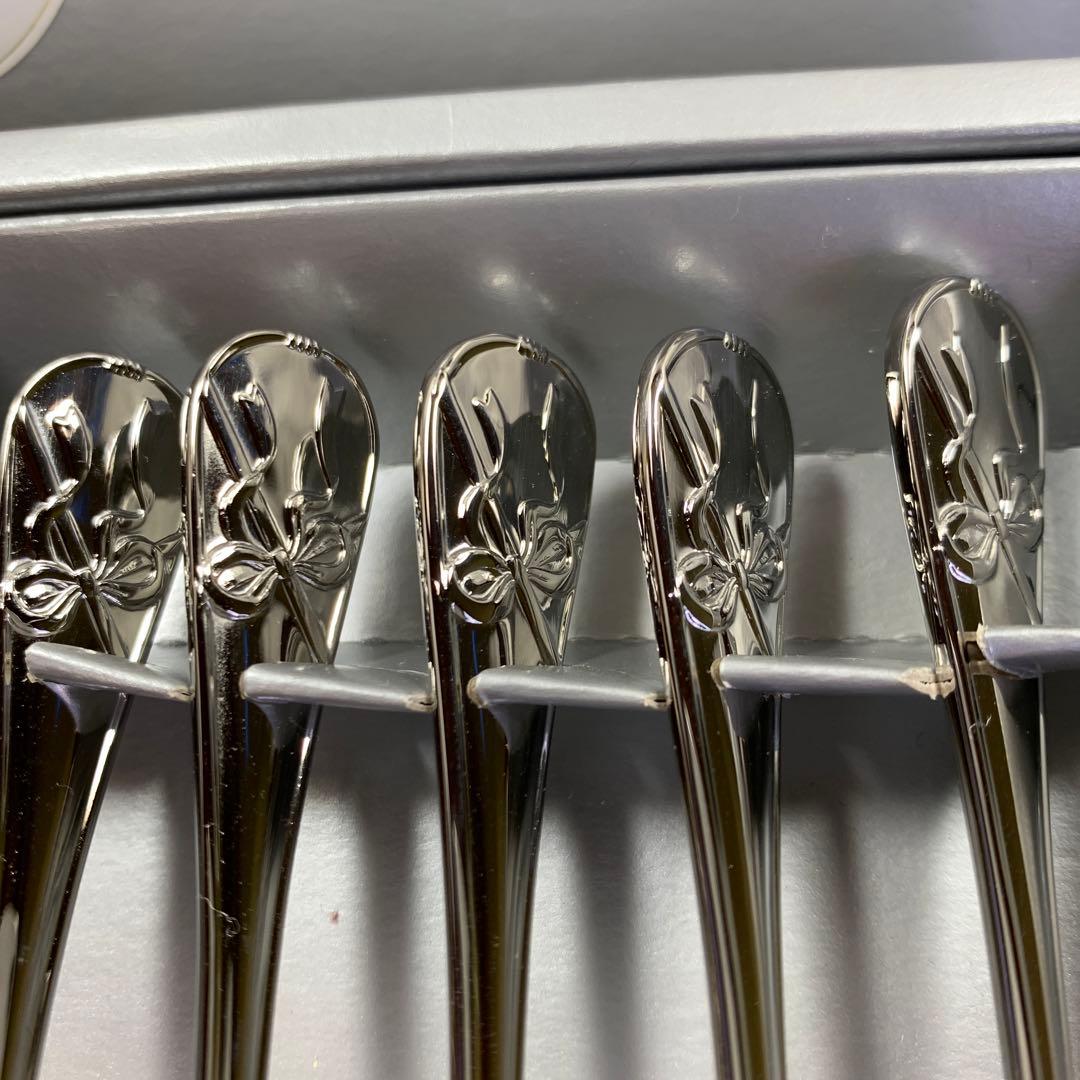 クリスチャンディオール　マーガレット　コースター　スプーン　コーヒー　リボン