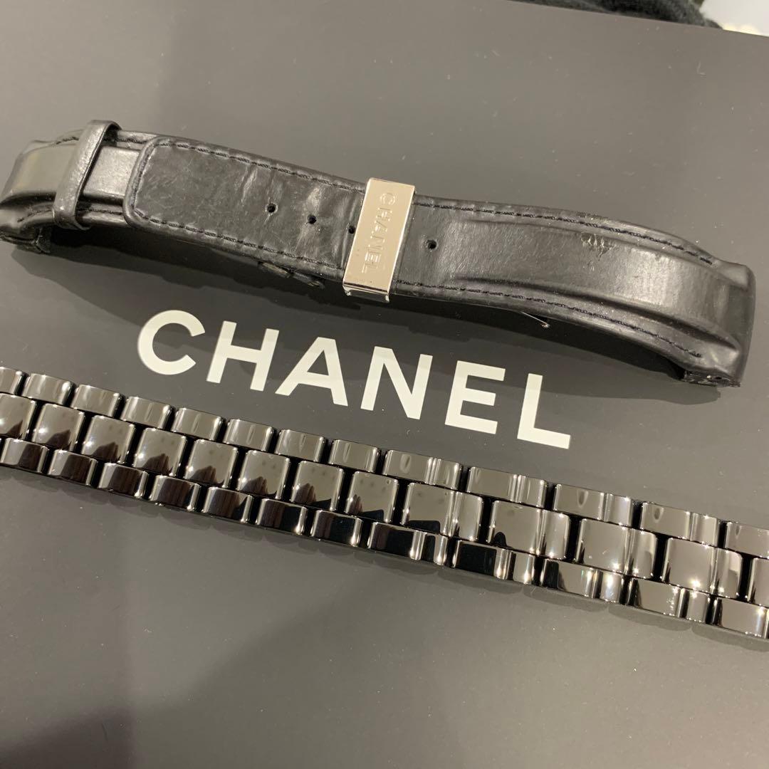 CHANEL  J12  41ミリサイズ　　セラミックコマ2個　革ベルト