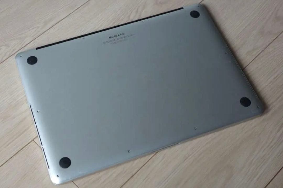 【Apple】MacBookPro 15インチ【動作確認済・箱付】