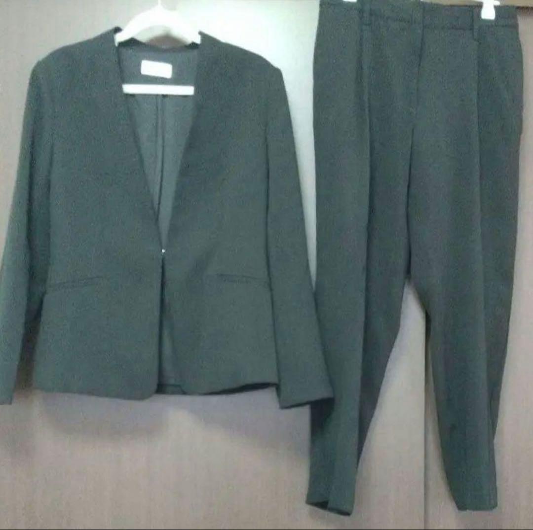 PLIST ブラックパンツスーツ