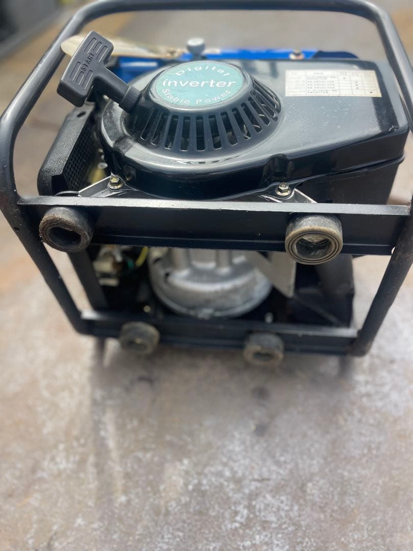 インバーター式携帯発電機　ADD FIELD GT800　長田通商株式会社