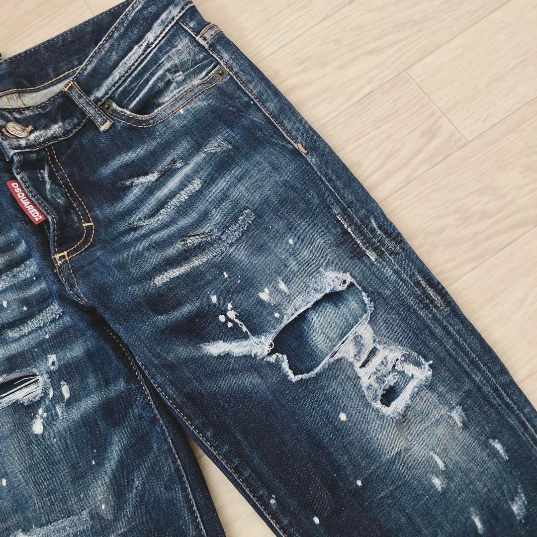 DSQUARED2 Jennifer Cropped Jean ￼３６