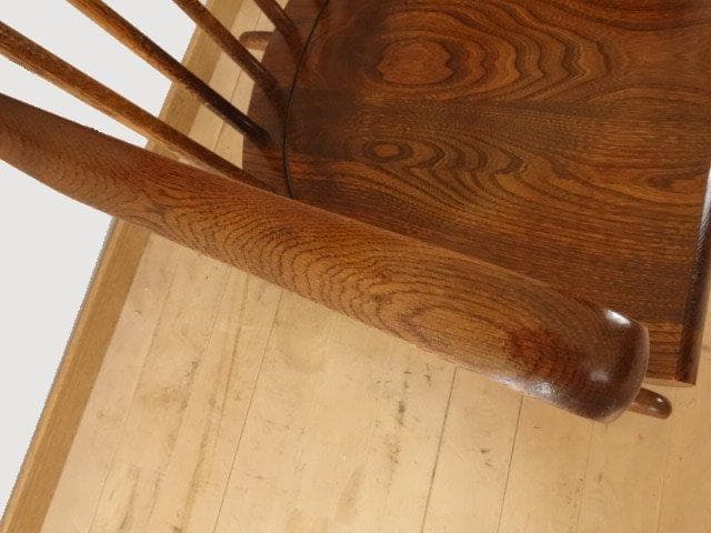 飛騨産業キツツキ　木製　ロッキングチェアー　再塗装済　ＵＳＥＤ