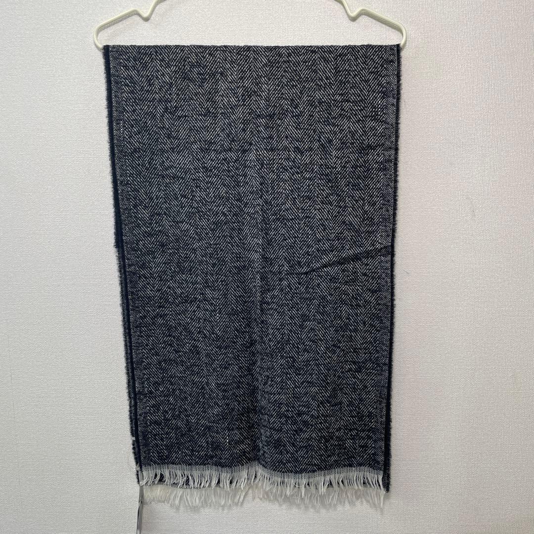 TOM FORDトムフォード 新品　マフラー　ヘリンボーン柄