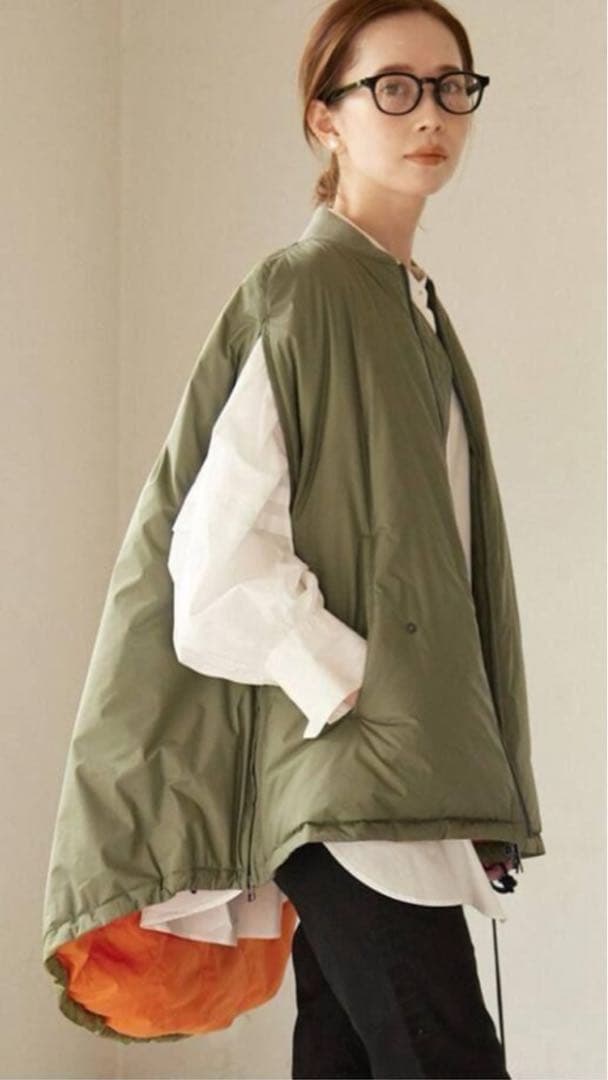 【美品】ELE STOLYOF/ Victoria Down MA-1