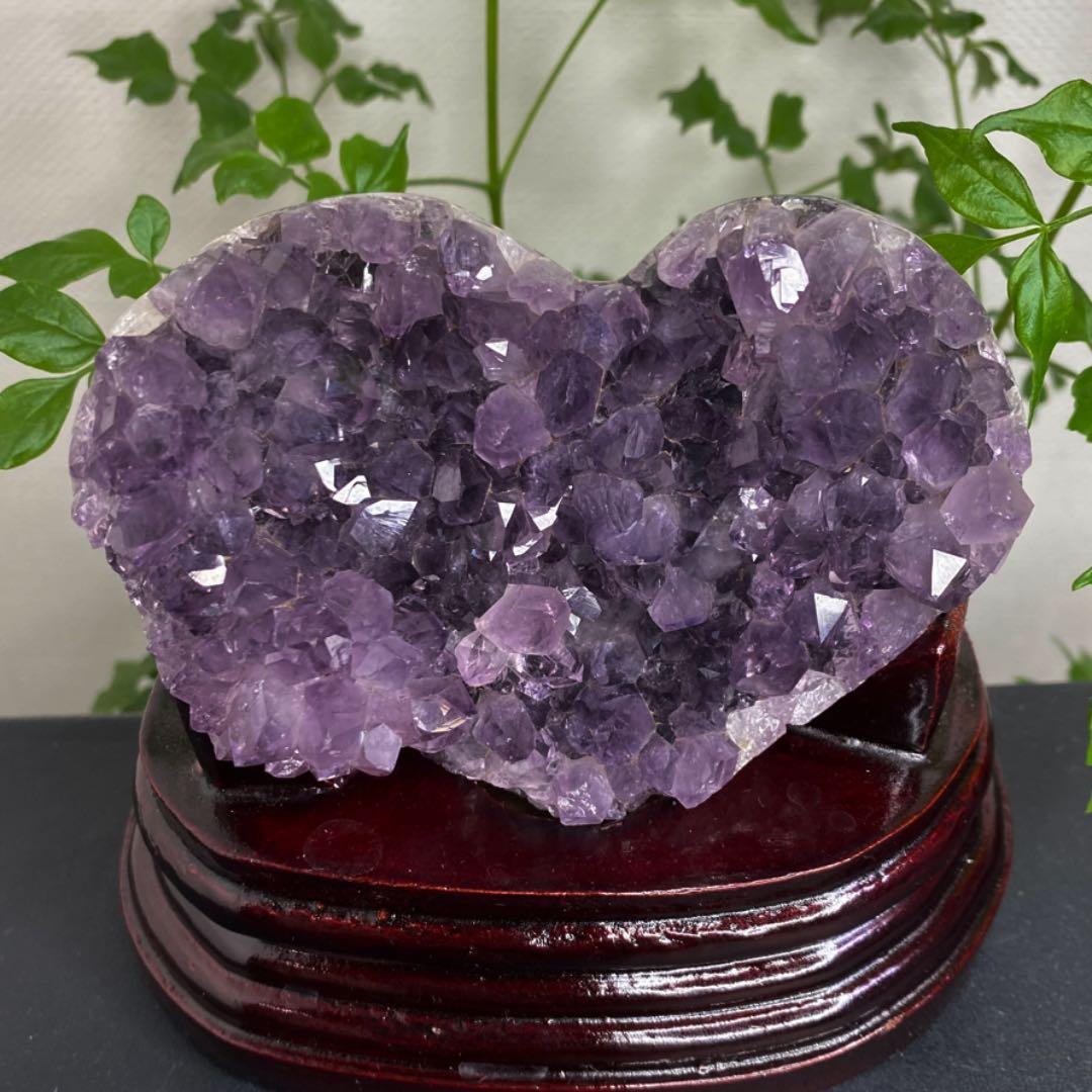 絶品☆濃紫の煌めき☆アメジストハート型❤︎クラスターパワーストーン原石水晶A621