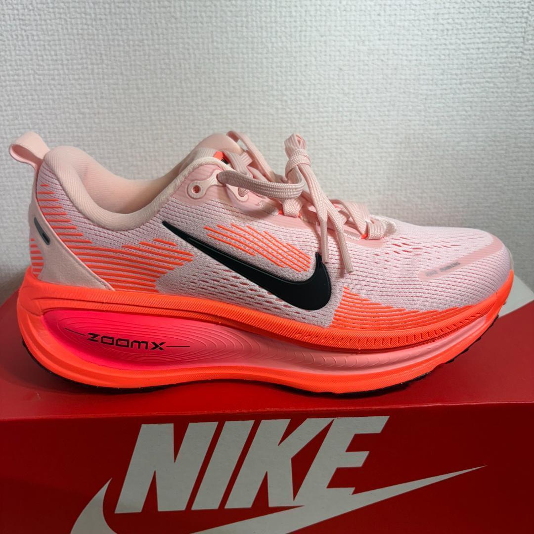 靴 23.5cm Nike Women's Vomero 18 HM6804-600