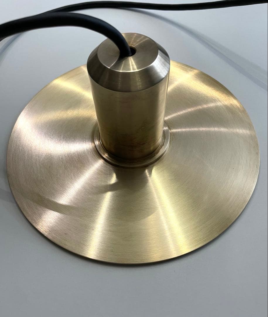 【ニューライトポタリー】bullet flat shade/190/brass