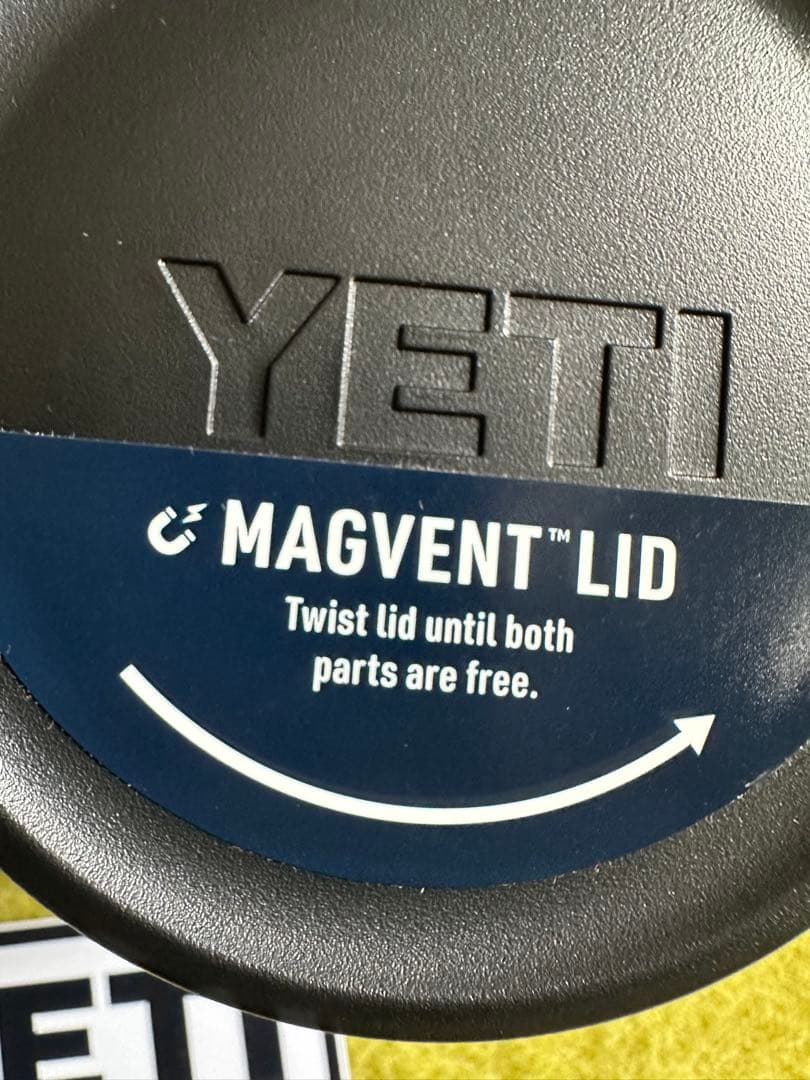YETI RAMBLER フードジャー　カモ柄　8oz