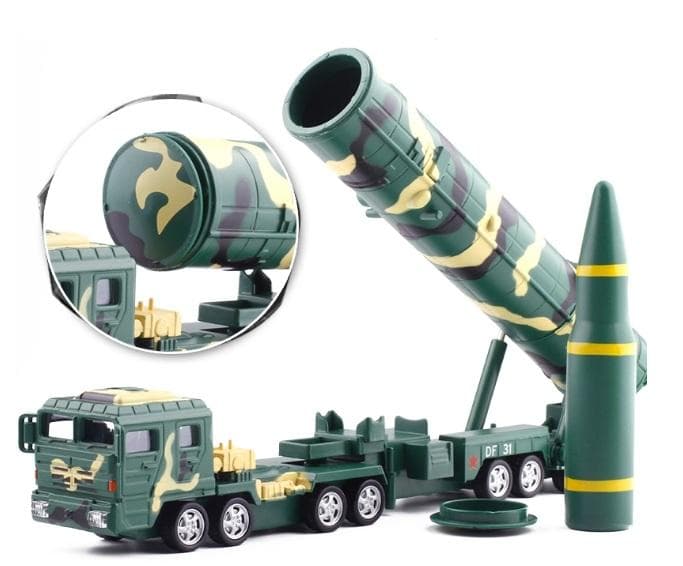 ヒラヤマの雪男　DF-31A　新品　1：64　3個　（緑色2個と深緑1個）