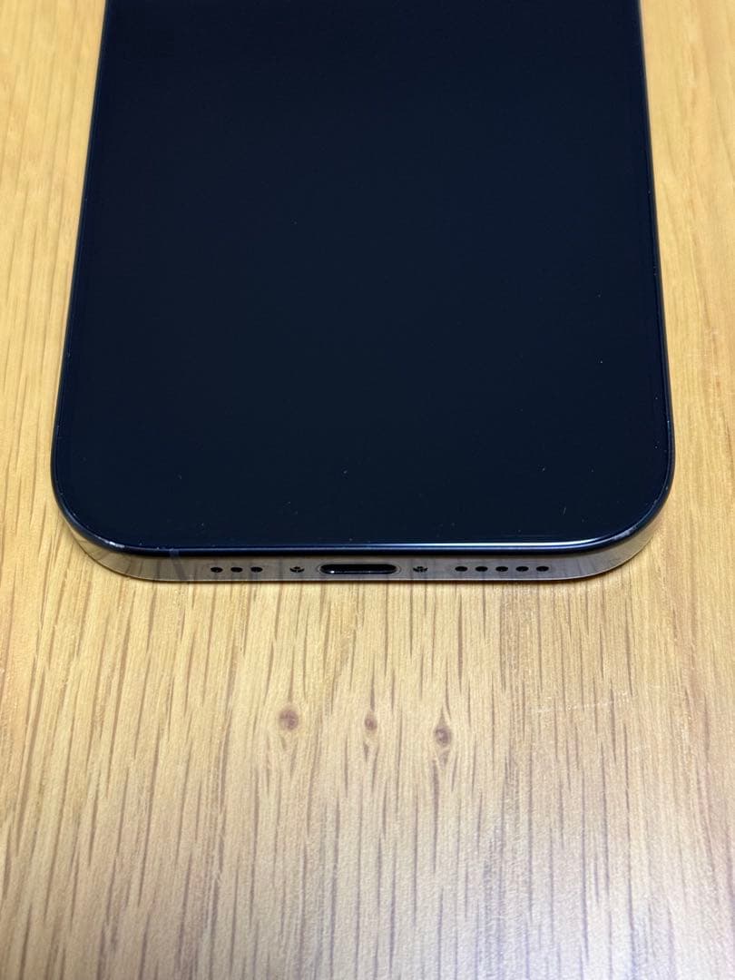 iPhone16Pro 128GB ブラックチタニウム