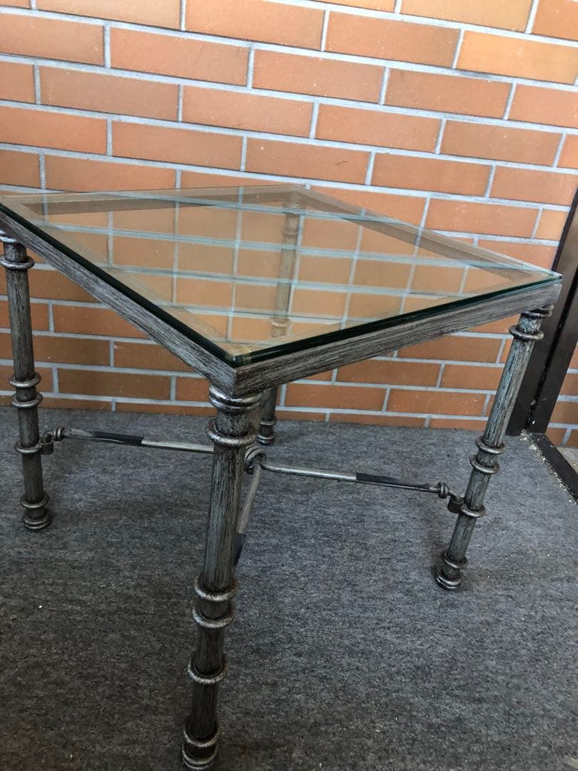 ガラステーブル　ヴィンテージ　コンクリート風　インダストリアル風　サイドテーブル