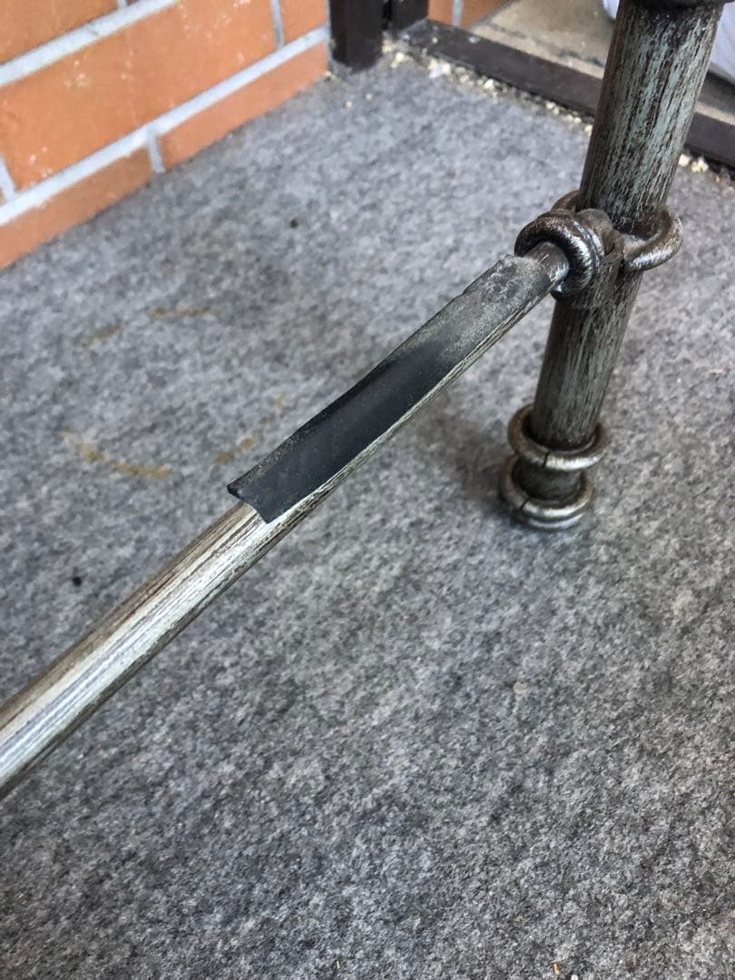 ガラステーブル　ヴィンテージ　コンクリート風　インダストリアル風　サイドテーブル