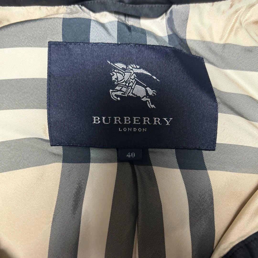 BURBERRY ブラックダウンベスト