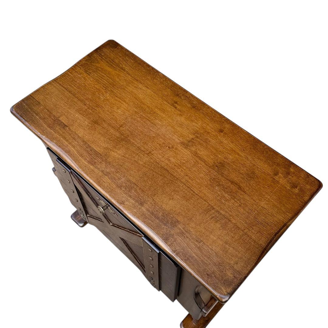 HR920 希少デザイン karimoku　鋲　サイドテーブル マガジンラック