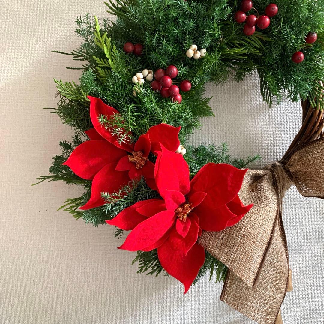 美しいポインセチアのリース♡約30センチ　SALE‼️