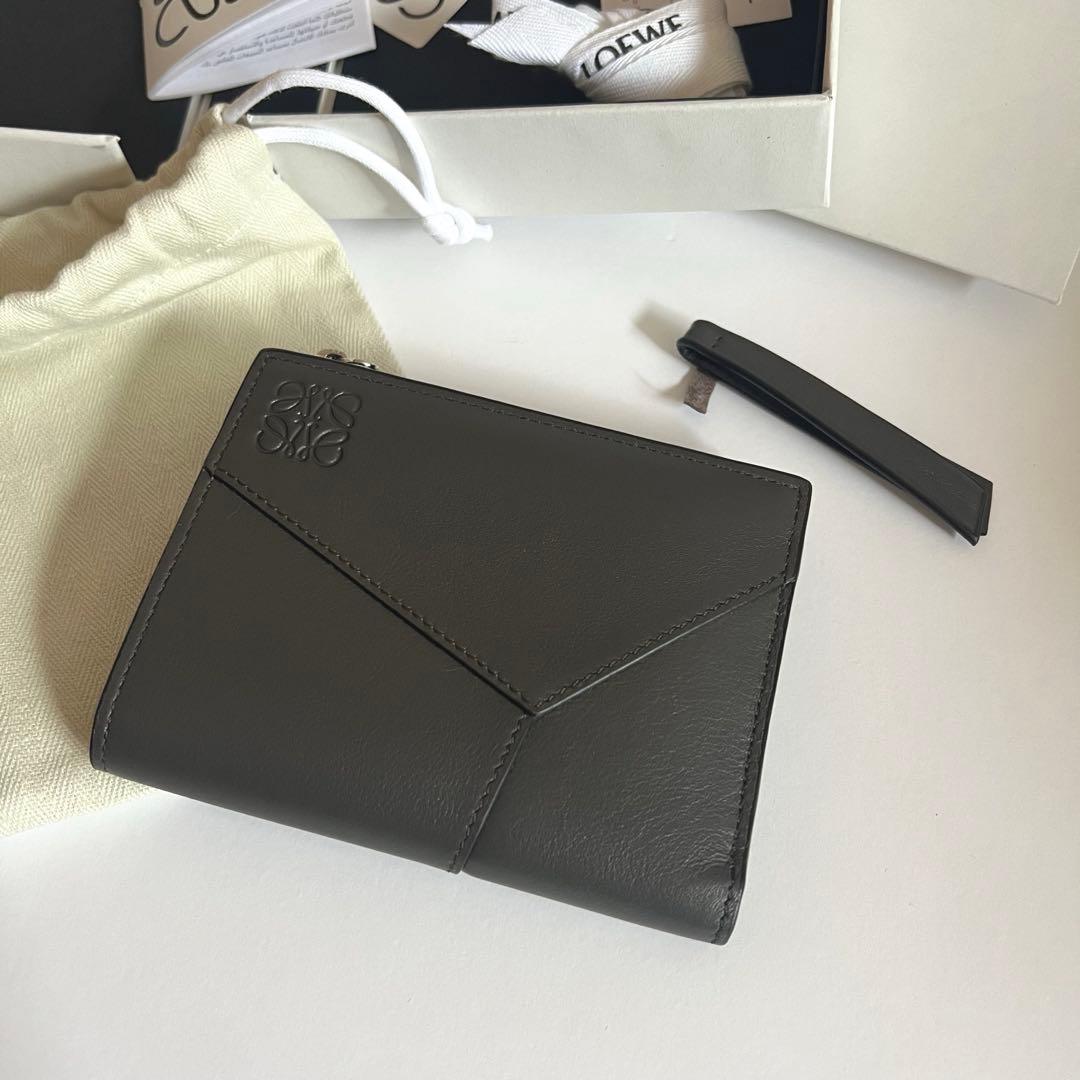 【最終値下げ】LOEWE パズル スリム コンパクト ウォレット(ダークグレー)