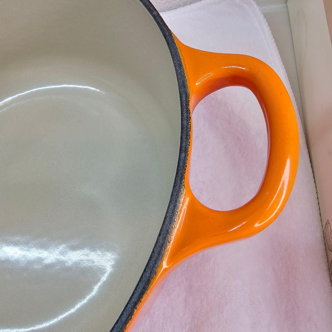 LE CREUSET ル・クルーゼ 両手鍋 20CM オレンジ