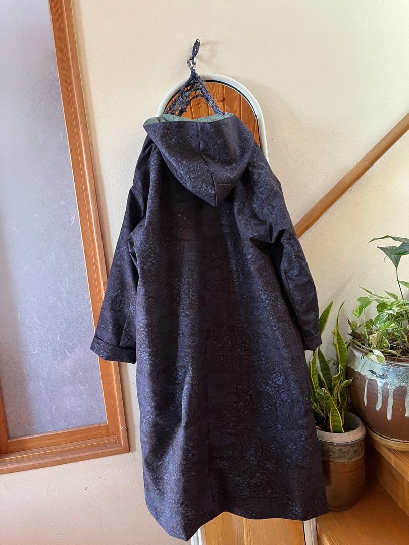 着物リメイク　結城紬コート　裏地蚊絣お召し　ハンドメイド