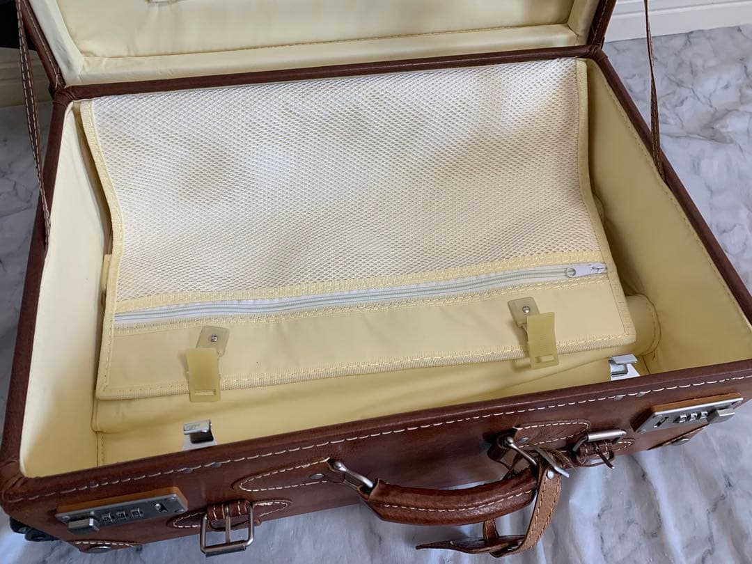 【美品】ユーラシアトランク レトロ　スーツケース ブラウン