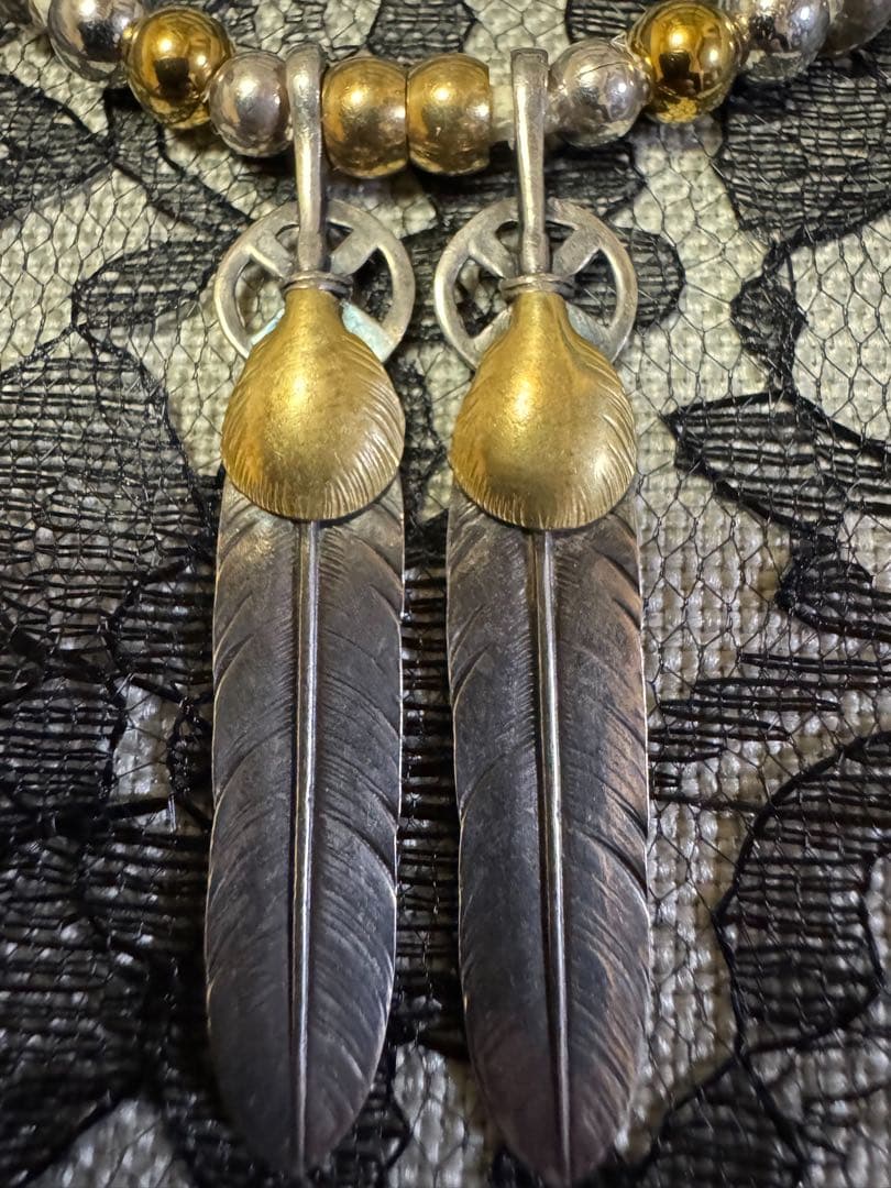 ゴローズ　ハートホイールフェザー 大　L２枚組& シルバーイーグルヘッドビーズ