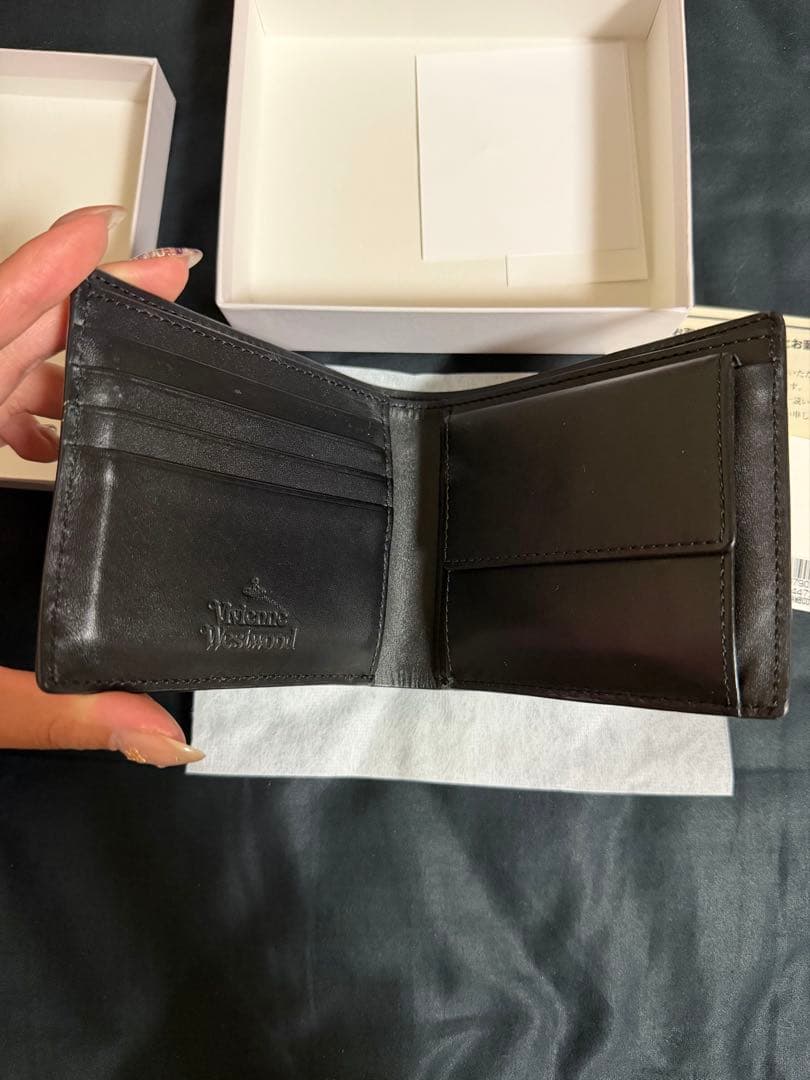 Vivienne Westwood 二つ折り財布 赤