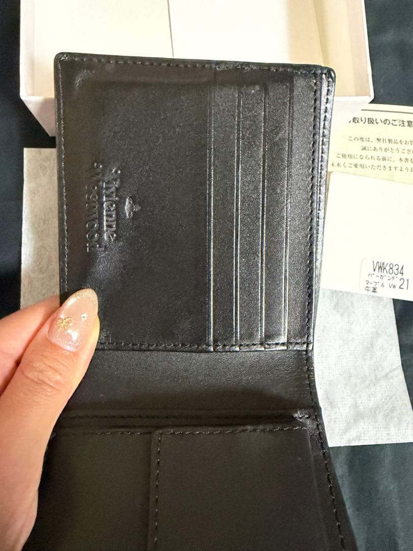 Vivienne Westwood 二つ折り財布 赤