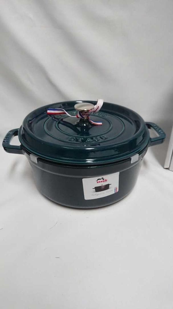 ストウブ ココットラウンド24㎝ラメール　傷あり