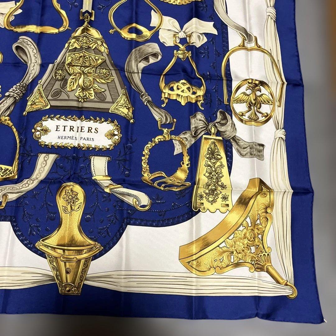 HERMES エルメス　スカーフ　カレ90 エトリエ
