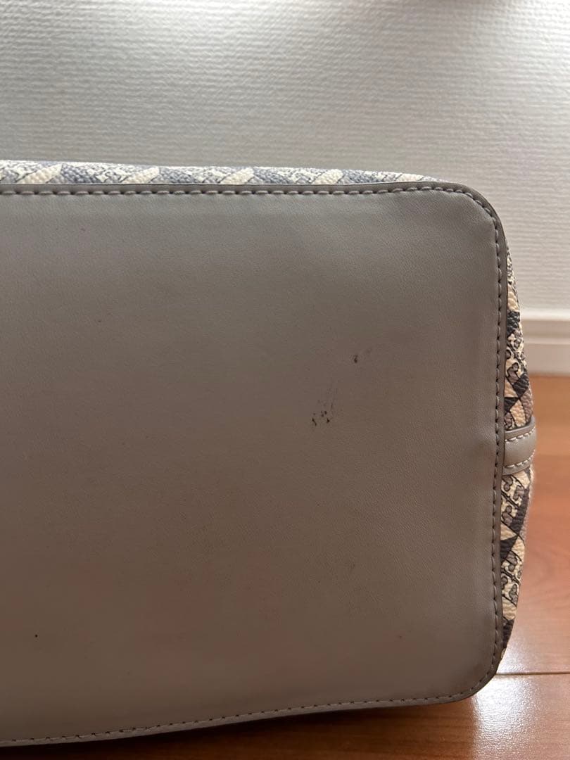 ミッチー❗️【美品】トリーバーチ　トートバッグ　A4
