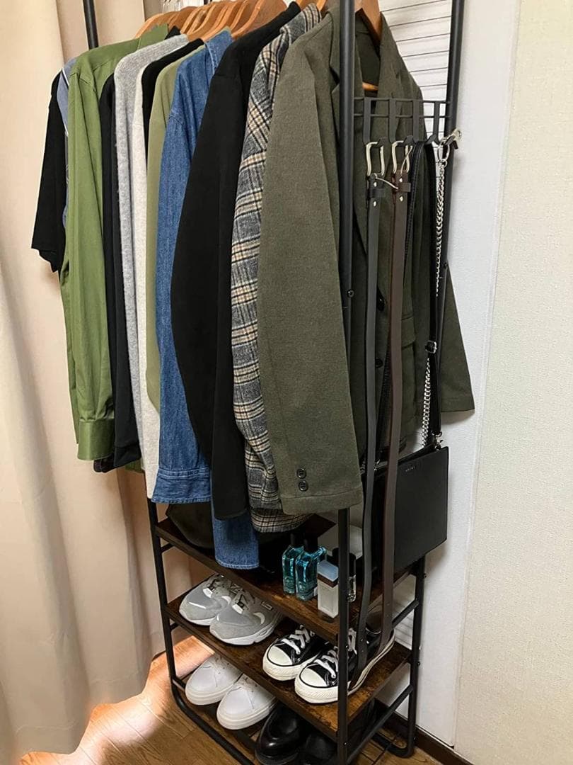 オシャレなスリムハンガーラック 頑丈な設計 簡単組み立て