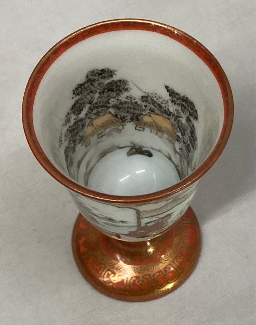 B548s「赤絵金彩馬上盃　2個」 大日本九谷製　内側山水絵　酒器　明治時代