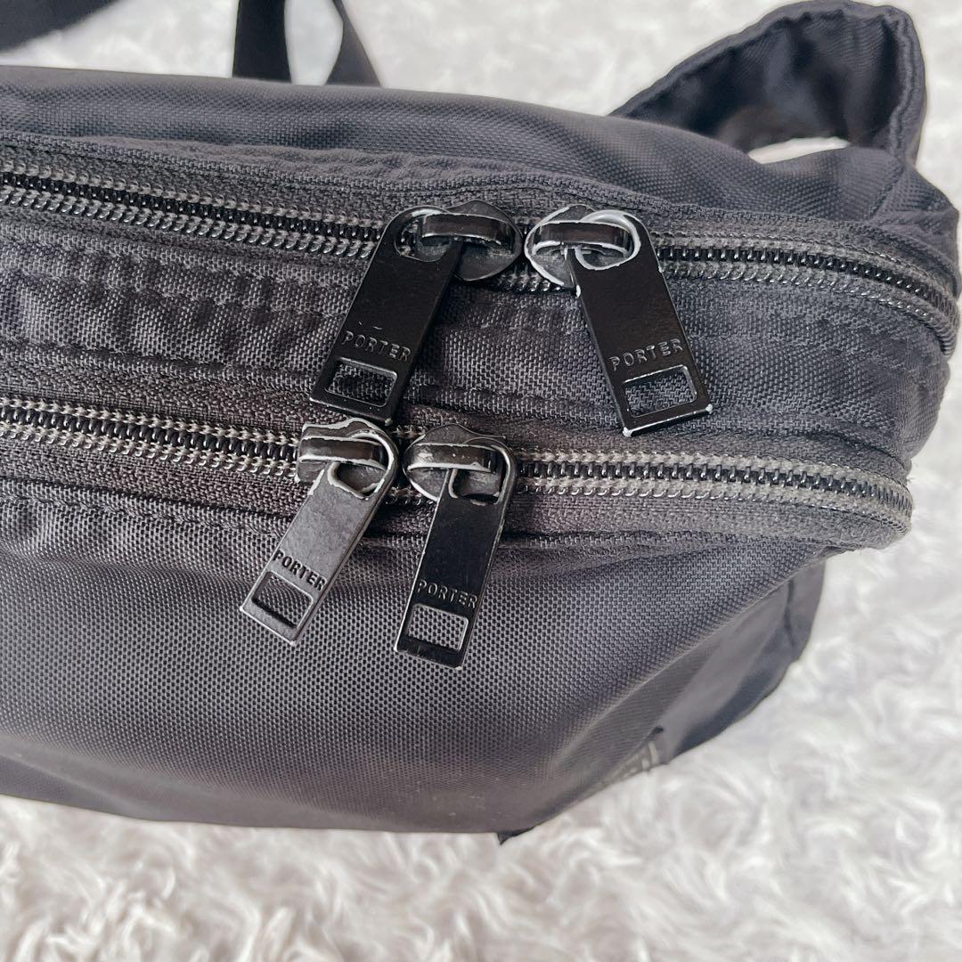 【美品】PORTER FLASH フラッシュ ボディバッグ 2層 ブラック