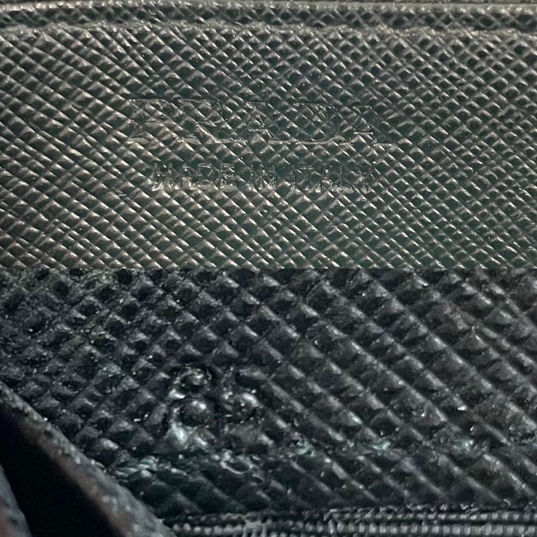 PRADA サフィアーノ ラウンドファスナー プラダロゴ 長財布 ブラック 黒