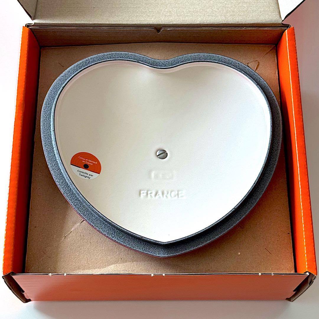 ル・クルーゼ プレート・ダムール 限定