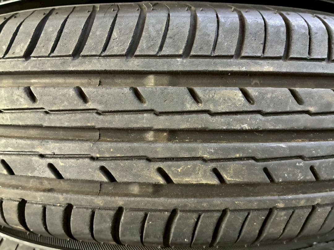 送料込み‼️ 145/80R13 2023年製 国産 バリ山 ノーマルタイヤ