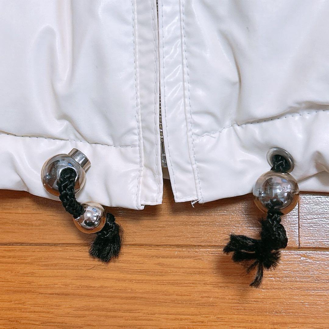 デサント　スキーウェア　黒×白　ブラック×ホワイト　レディース　スノーボード