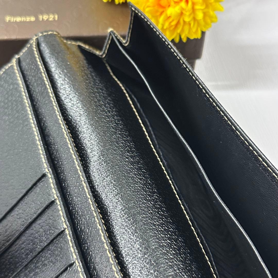 新品同様‼️ 希少　グッチ　GUCCI 財布　長財布　コンチネンタル　ウォレット