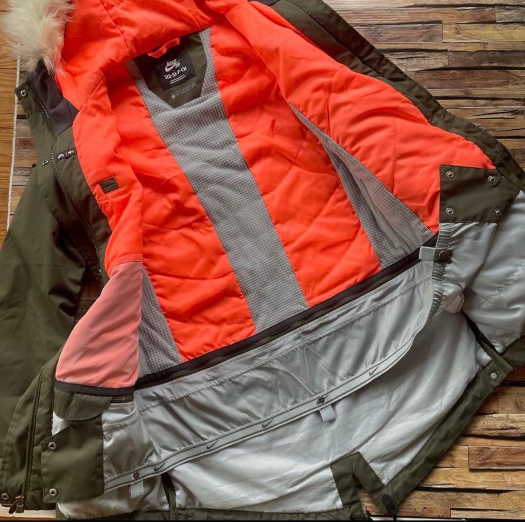 スノー仕様のNIKE SBジャケットHUDSON PARKAナイキSB(S)
